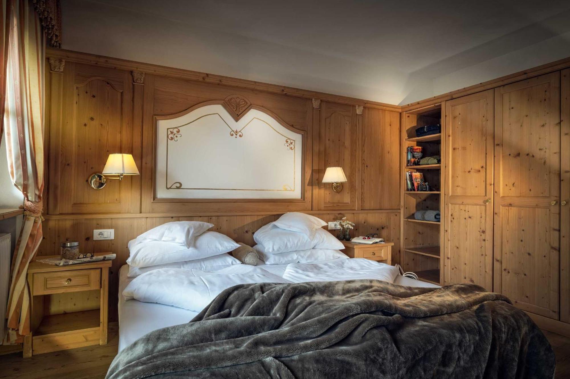 Hotel Alte Muehle 4 Stelle Campo Tures Bagian luar foto